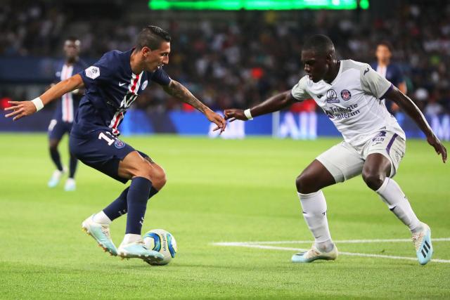 中国男篮将重新组队备战亚运 李凯尔周琦缺席